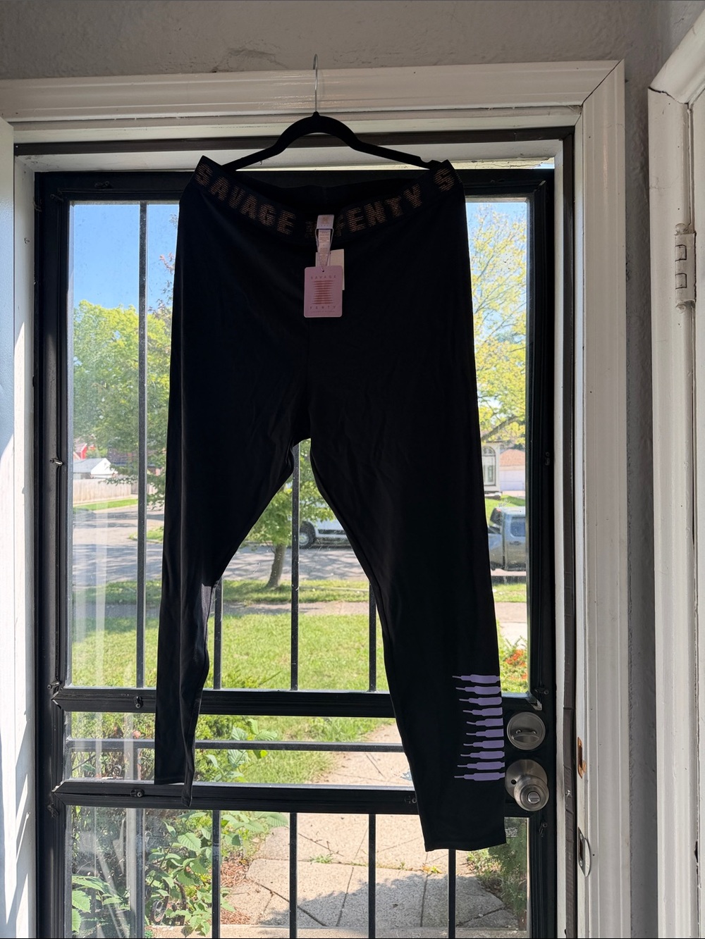 Savage X Fenty Black Leggings with Pink Accent